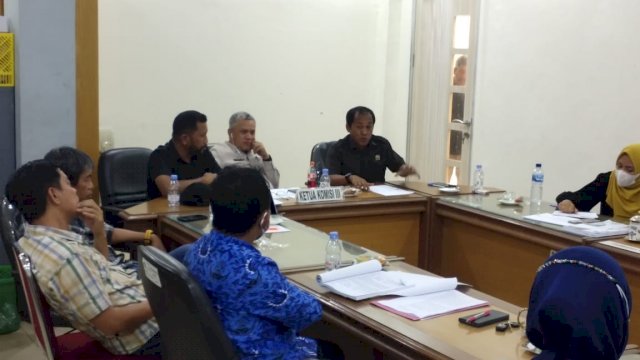 Rapat Dengan Pendapat DPRD Luwu Timur bersama PT CLM, Senin (29/11/2021).