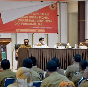 Jelang Hari Antikorupsi Sedunia, Pemda Lutra Gelar Sosialisasi Sinergi APH dan APIP