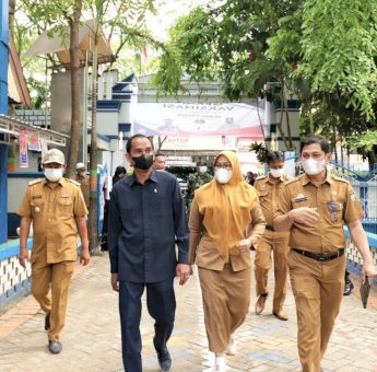 Ketua DPRD Makassar Pantau Simulasi PTM SMP se Kota Makassar