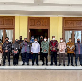 Tingkatkan Sinergitas, Sekjen Ombudsman Temui Gubernur Sulbar