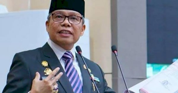 Taufan Pawe Bangga Sebagai Alumni Universitas Muslim Indonesia