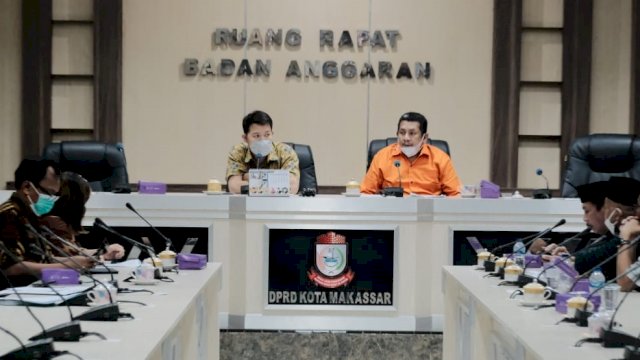 Rapat Bapemperda DPRD Kota Makassar, Kamis (18/11/2021).