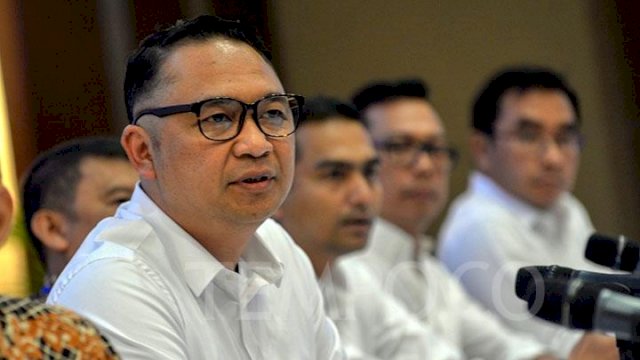 OPINI: Kupas Tuntas Praktik Rangkap Jabatan Ari Askhara, Bagaimana Etika Administrasi Menanggapinya?