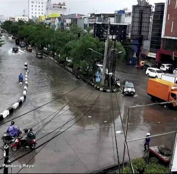 Bahas Masalah Banjir di Makassar Bersama BBWS-PJ dan BBPJN, Andi Sudirman: Perlahan Diatasi Bersama