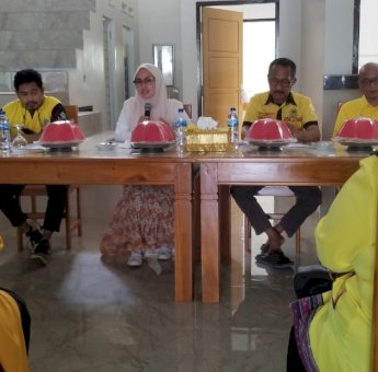 Pimpin Konsolidasi Perdana DPD II Golkar Lutra IDP Tekankan Perkuat Internal Partai