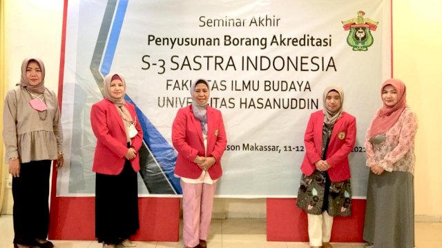 Seminar akhir Penyusunan Borang Akreditasi S-3 Sastra Indonesia Fakultas Ilmu Budaya (FIB) Univeesitas Hasanuddin, Rabu (01/12/2021).