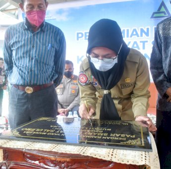 Bupati Luwu Utara Resmikan Pasar Smart Rakyat Pertama di Salulemo, Transaksinya Menggunakan QRIS