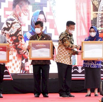 Terima Penghargaan Kementan RI, Sektor Perkebunan di Gowa Dinilai Bantu Pertanian Nasional