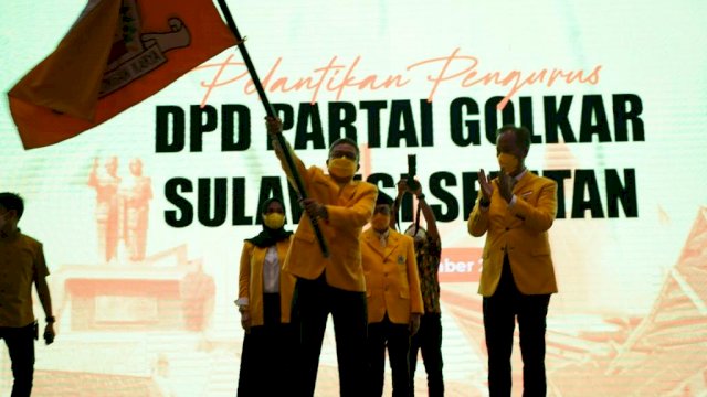Suasana pelantikan pengurus DPD I Partai Golkar Sulsel di Hotel Four Point by Sheraton, Makassar, Kamis (9/12/2021).