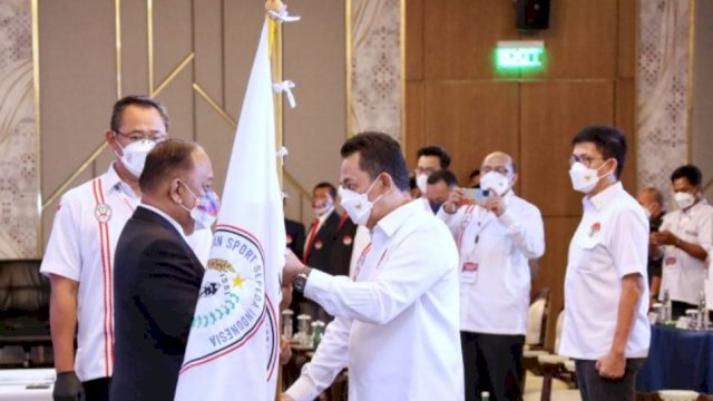 Pengukuhan Jenderal Polisi Listyo Sigit Prabowo sebagai Ketua Umum Besar Ikatan Sport Sepeda Indonesia, di Hotel Mandarin Oriental, Jakarta Pusat, Sabtu (11/12/2021).