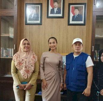 Karemuddin Ajak Warga Luwu Utara Dukung Reskyana Gadis Asal Mappadeceng Ikuti Audisi Putri Indonesia