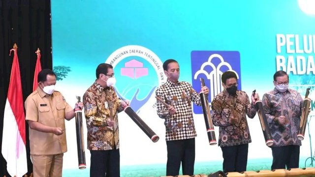 Peluncuran Sertifikat Badan Hukum BUM Desa dan Rakornas BUM Desa 2021 di Hotel Bidakara, Jakarta, Senin (20/12/2021).