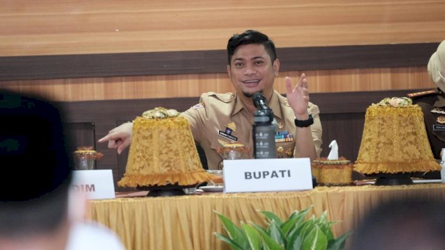 Bupati Gowa, Adnan Purichta Ichsa.