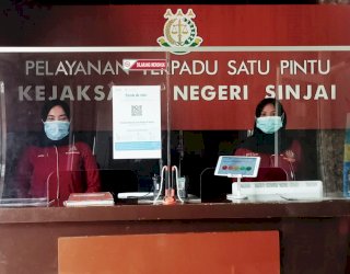 Pelayanan di Kantor Kejari Sinjai Wajib Tunjukkan Sertifikat Vaksin