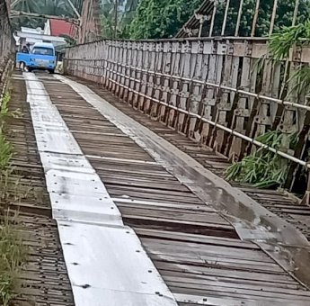 Jembatan Penghubung Liliriaja-Citta Soppeng Butuh Perhatian Pemerintah