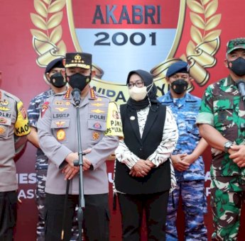 Bangun Tempat Ibadah Sebagai Wujud Keberagaman, Kapolri Apresiasi AKABRI 2001