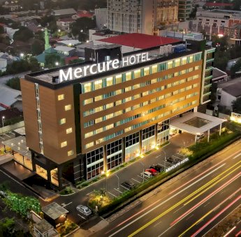 Rayakan Tahun Baru di Mercure Hotel, Tamu akan Nikmati Suasana Taman Fantasi