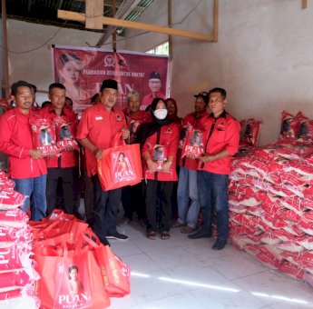 Lewat Anggota DPR RI Arwan M Aras, Puan Maharani Salurkan 40 Ton Beras untuk Warga Sulbar