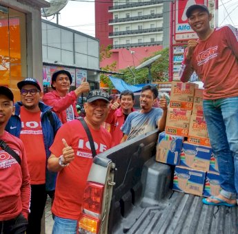 IOF Makassar Bantu Sembako Korban Banjir di Paccerakkang