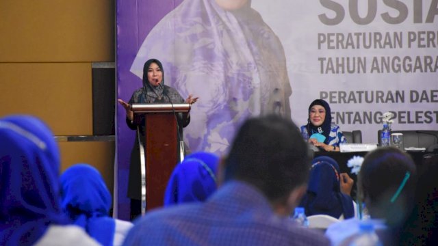 Anggota DPRD Makassar, Fatma Wahyudin saat menggelar Sosialisasi Perda Nomor 2 Tahun 2013, Sabtu (18/12/2021).