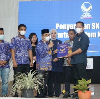 Resmi, Judas Amir Nakhodai NasDem Palopo