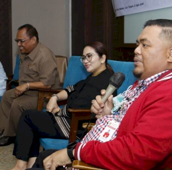 Dorong Minat Baca, Debbie Rusdin Sosialisikan Ranperda Transformasi Perpustakaan