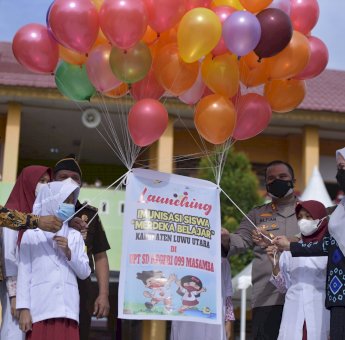 Bupati Luwu Utara Melaunching Gerakan Imunisasi Siswa Merdeka Belajar