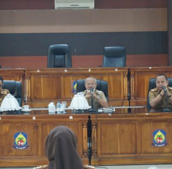 Kebut Vaksinasi, Bupati Jeneponto Targetkan Pembelajaran Tatap Muka di Sekolah Dimulai Awal Februari