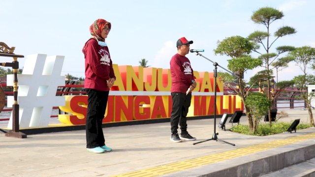 Kepala Dinas PU-PR Luwu Timur, Sahmuddin bersama Kepala Dinas Pariwisata Luwu Timur Andi Tabacina Akhmad.