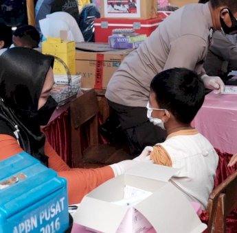 Pemkab Gowa Mulai Vaksinasi Anak Usia 6-11 Tahun