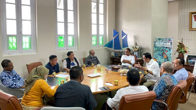 Dinas Pariwisata Sulsel bersama BPPD Sulsel melakukan pertemuan untuk persiapan Travel Pattern menyambut MotoGP Mandalika, Jumat (14/01/2022).