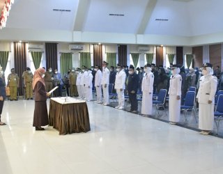 Penyegaran Organisasi, Indah Putri Lantik 153 Pejabat Lingkup Pemkab Luwu Utara