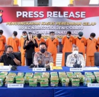 Polda Riau Bekuk 11 Pengedar dan Barang Bukti 80 Kilogram Sabu