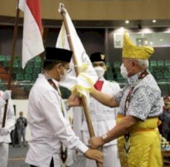 Gubernur Isran Noor Kukuhkan KBB-Kalimantan Timur Periode 2022-2027