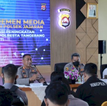 Personel Bidhumas Polda Banten dan PPID Polresta Tangerang Ikuti Pelatihan Manajemen Media