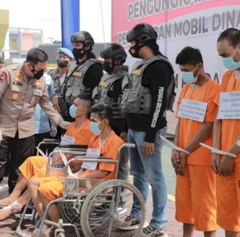 Polisi Ungkap Pelaku Pembakaran Mobil Dinas Lapas Pekanbaru