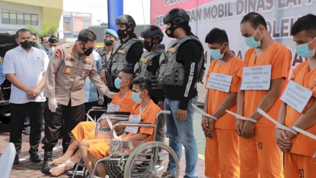 Kapolda Riau, Irjen Pol Mohammad Iqbal sesaat setelah memberi keterangan pers soal penangkapan pelaku pembakaran mobil dinas Lapas Pekanbaru, Selasa (25/1/2022).