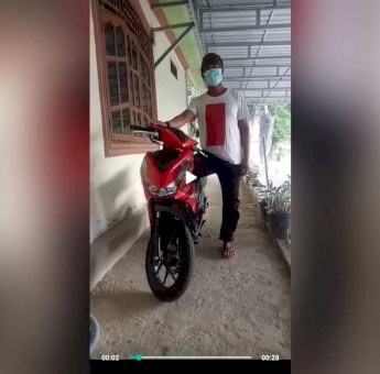 Pemenang Hadiah Motor Gebyar Vaksinasi Pemprov Sulsel Dari Enrekang