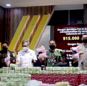 Polda Aceh Gagalkan Penyelundupan 150 Kilogram Sabu dan 145 Ribu Pil Ekstasi Asal Malaysia