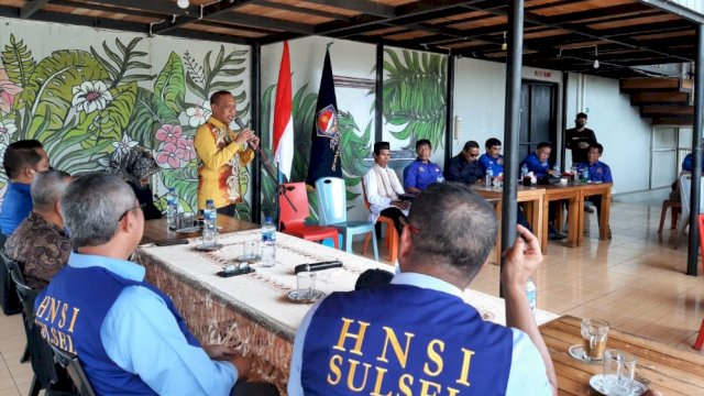 Wakil Wali Kota Palopo Rahmat Masri Bandaso (RMB), memberikan sambutan saat Muscab Himpunan Nelayan Seluruh Indonesia (HNSI) Kota Palopo, Sabtu (29/01/2022).