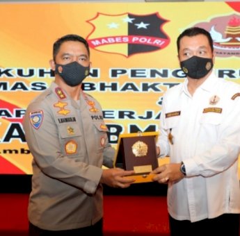 Kakorbinmas Polri Kukuhkan Pengurus Nasional Pokdar Kamtibnas Masa Bhakti 2021-2026