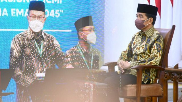 Presiden Joko Widodo saat menghadiri secara virtual pada acara Pengukuhan Majelis Pengurus Pusat Ikatan Cendekiawan Muslim Indonesia (ICMI) dan Peresmian Pembukaan Rapat Kerja Nasional ICMI Tahun 2022, Sabtu (29/01/2022).