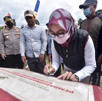 Tugu Keserasian Sosial Kemensos Hadir di Kampung Baru Seko