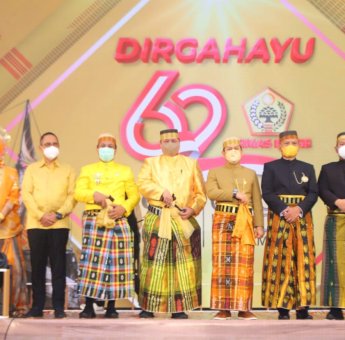 Di HUT MKGR, Airlangga Sebut Golkar Sulsel Jadi Contoh Indonesia Timur