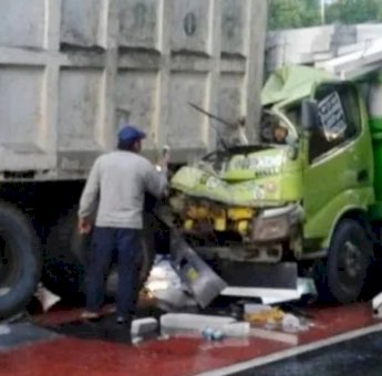 Tabrakan Truk di Jakarta Selatan, 1 Orang Tewas
