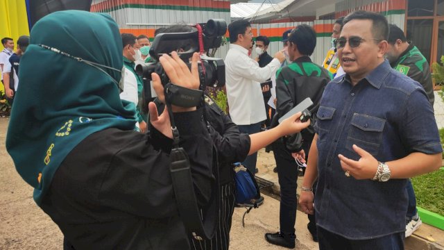 Anggota Komisi V DPR RI, Muhammad Fauzi saat kunjungan kerja Komisi V di lokasi pembangunan Bendungan Pamukkulu, Takalar, Sabtu (29/1/2022).