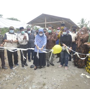 Awali Kegitan di Tahun 2022, Bupati Luwu Utara Resmikan Pasar Dg. Mangatta