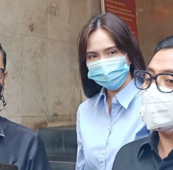 Shandy Aulia Diperiksa di Polda Metro Jaya Karena Dugaan Pencemaran Nama Baik