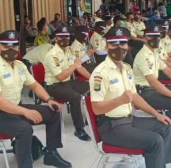 Kini, Seragam Baru Satpam Tak Mirip Polri Lagi