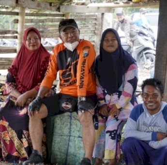 Disapa Bupati Lagi, Warga Pantai Merpati Bulukumba Minta Gunakan Sementara Lokasi Untuk Cari Penghidupan